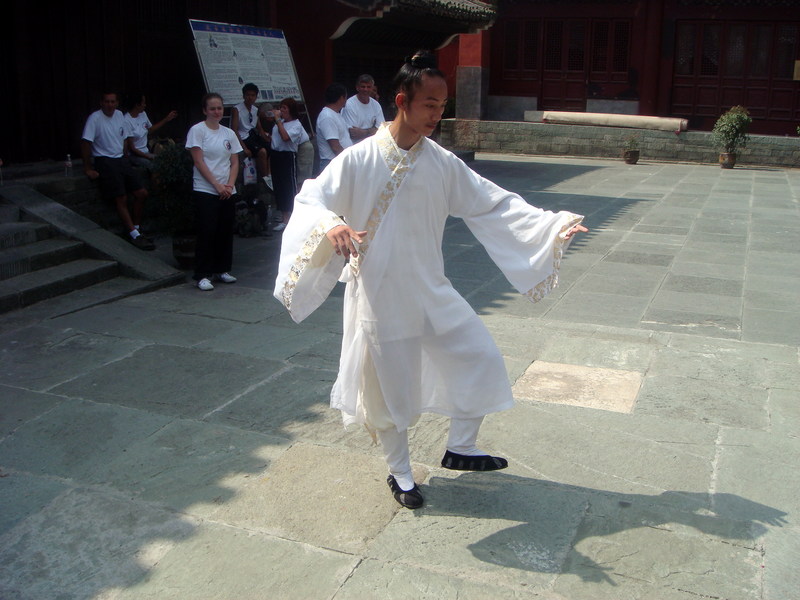 Image: /media/?path=/trips/2007-08-13 China/2007-08-21_Wudang/20070821-101724-0-Joe.jpg